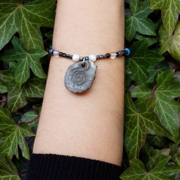 Caotica Female Jewlery