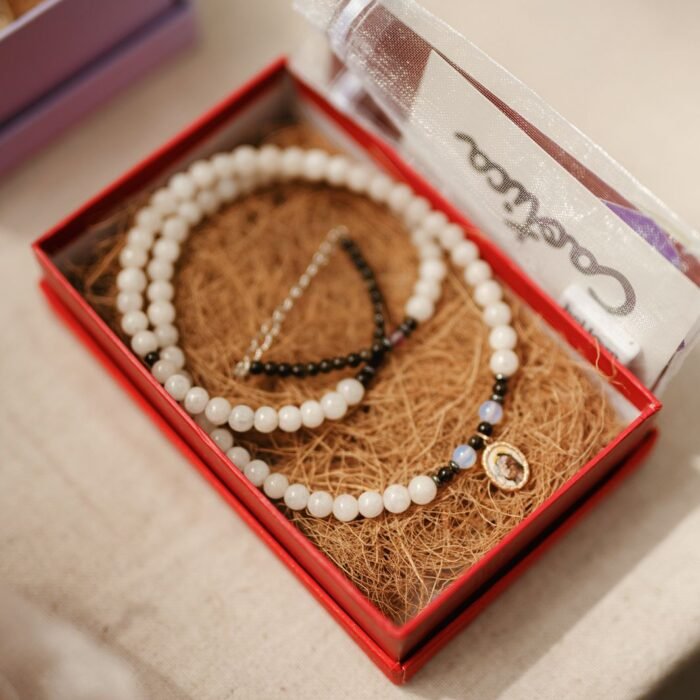 Caotica Necklace